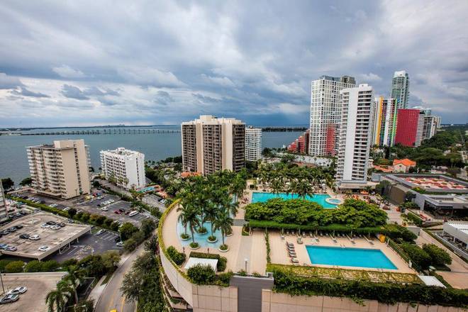Fortune House Hotel Luxury Apartment Suites, Miami