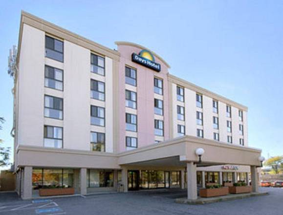 Days Hotel Boston, Boston