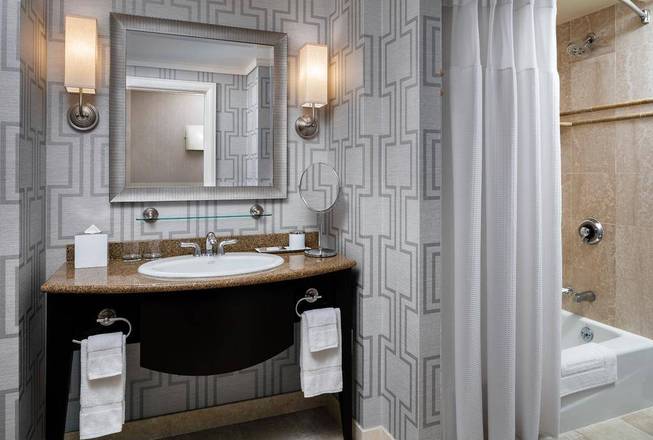 Loews Boston Hotel, Boston