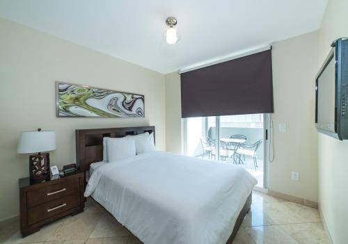 Fortune House Hotel Luxury Apartment Suites, Miami