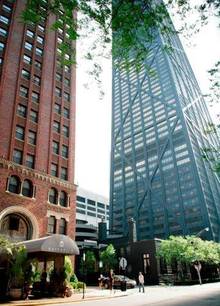 Raffaello Hotel, Chicago