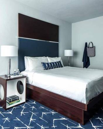 Albion Hotel, Miami