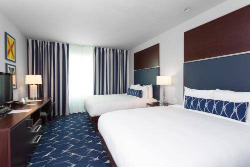 Albion Hotel, Miami