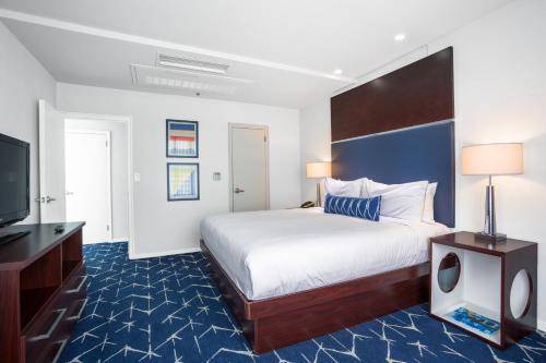 Albion Hotel, Miami