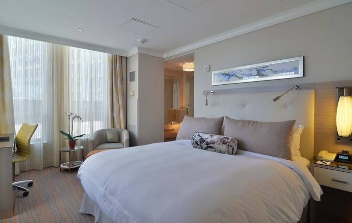 Loews Boston Hotel, Boston