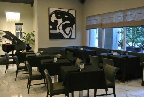 Fortune House Hotel Luxury Apartment Suites, Miami