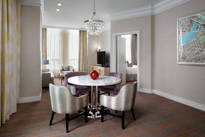 Loews Boston Hotel, Boston