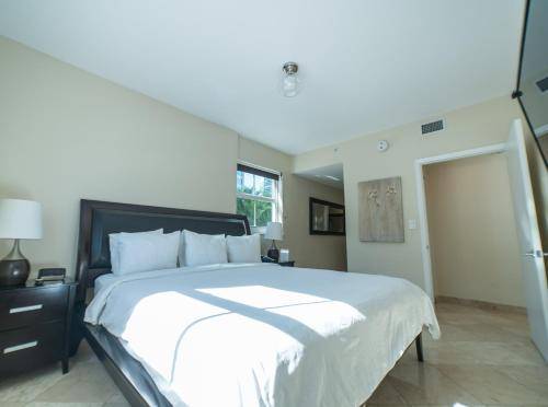 Fortune House Hotel Luxury Apartment Suites, Miami
