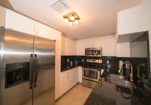 Fortune House Hotel Luxury Apartment Suites, Miami