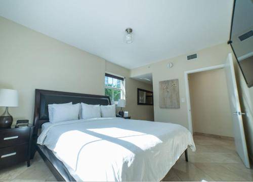 Fortune House Hotel Luxury Apartment Suites, Miami